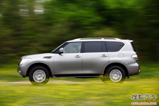 日產 途樂 實拍 評測 圖片