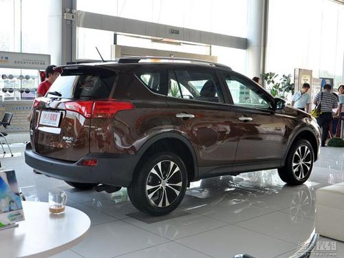 豐田RAV4 2014款 新一代 2.5AT四驅(qū)豪華版