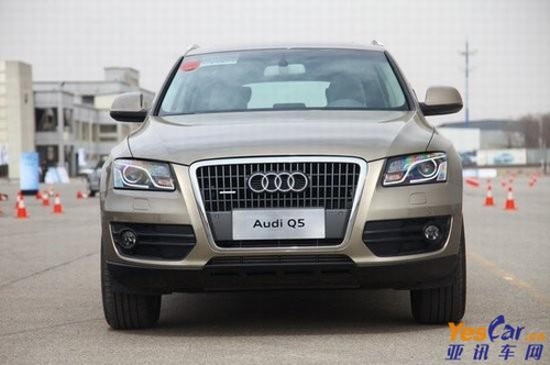 奧迪Q5 亞訊車網 www.yescar.cn