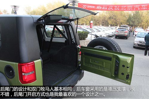 預(yù)售20萬(wàn)/配分時(shí)四驅(qū) 到店實(shí)拍北汽BJ40