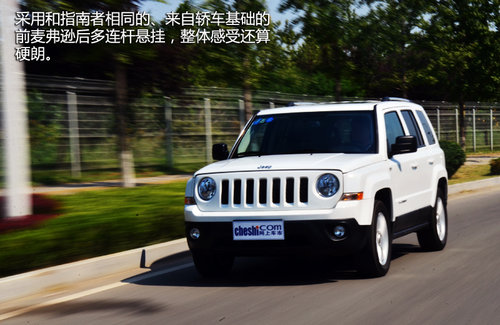 深具復古風格 試Jeep自由客豪華導航版