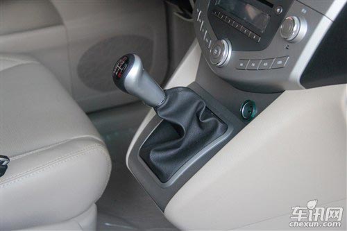 比亞迪 比亞迪S6