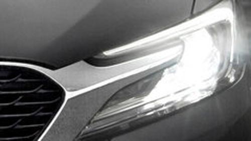 軸距2715mm/配1.6T引擎 DS 5LS三廂首發