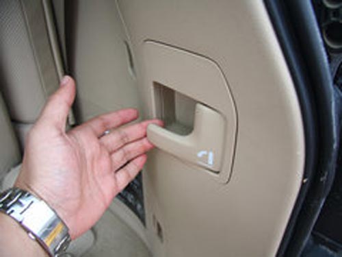 全地形制霸！ 試駕豐田新款蘭德酷路澤