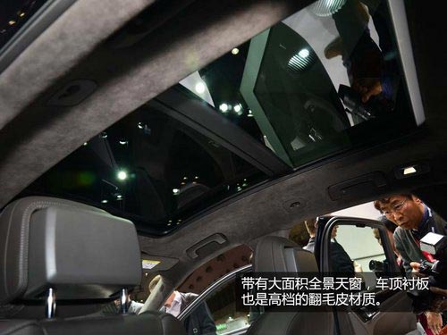 緊湊版卡宴 保時(shí)捷Macan Turbo車展實(shí)拍