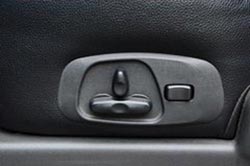 試駕進口2014款三菱帕杰羅SUV 全能高手