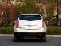 不做平凡的SUV 試駕凱迪拉克2013款SRX