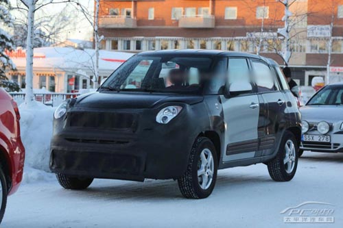 Jeep小型SUV路試諜照