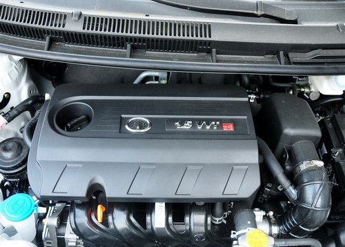 售6.45-8.35萬(wàn) 2013款長(zhǎng)城C30正式上市