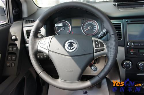 2011款 2.0T兩驅(qū)自動(dòng)豪華導(dǎo)航版