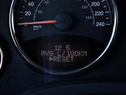 復古造型 承襲經典 試駕Jeep新自由客