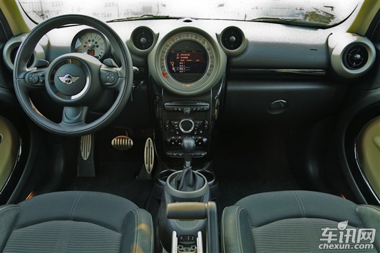 MINI MINI COUNTRYMAN