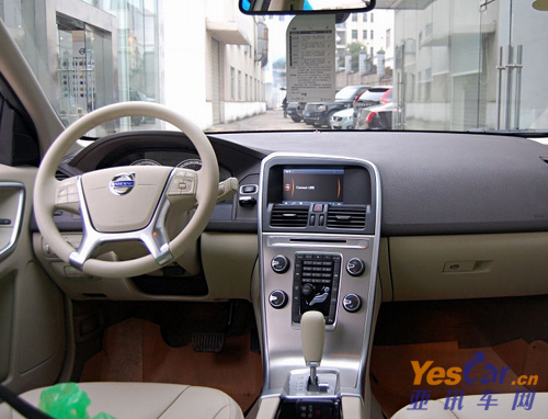 沃爾沃XC60 亞訊車網 www.yescar.cn