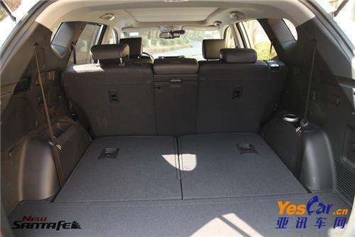 試駕報(bào)告 亞訊車網(wǎng) www.yescar.cn