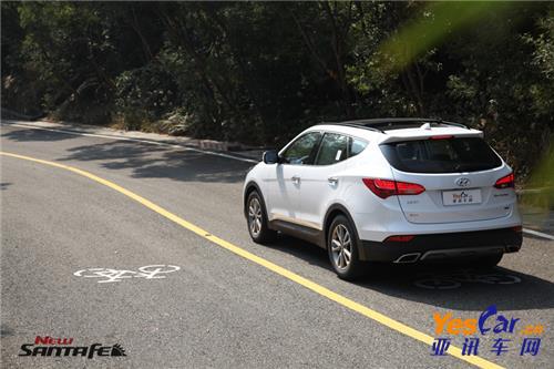 試駕報(bào)告 亞訊車網(wǎng) www.yescar.cn