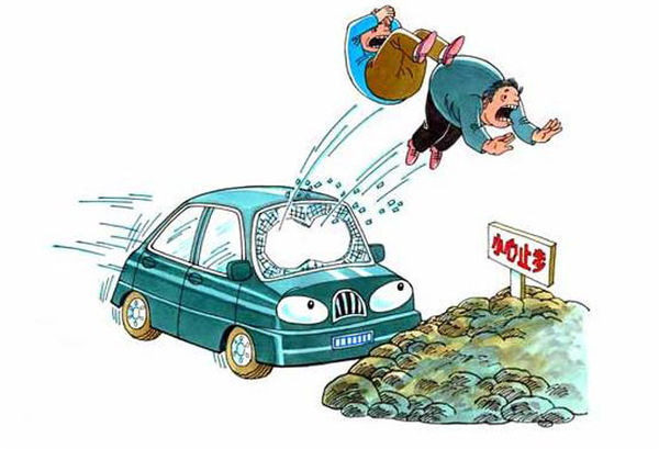 40公里時(shí)速就能要你命 解析安全帶的使命