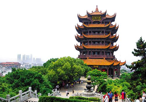 武漢出發(fā)，經(jīng)黃鶴樓