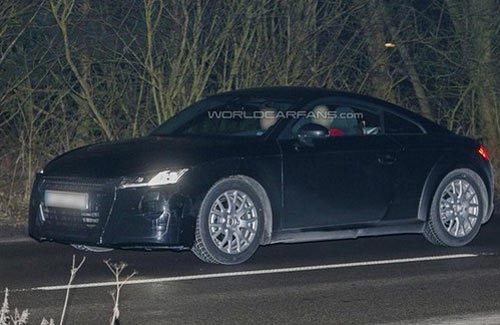 日內(nèi)瓦車展亮相 新款?yuàn)W迪TT諜照再曝光