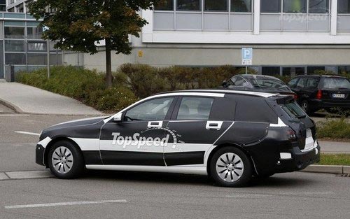 明年9月發(fā)布 奔馳C級(jí)旅行車路試諜照