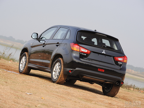 2013款 三菱ASX勁炫試駕圖片