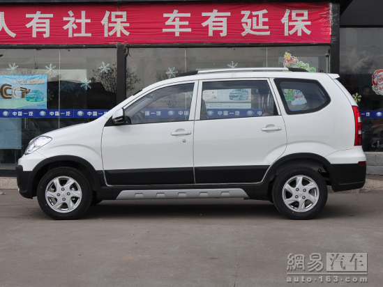 一汽S80 2013款 1.5MT都市 時(shí)尚版(5座)