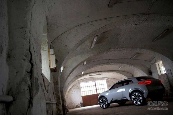 現代Intrado概念車官圖曝光