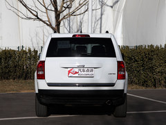 售22.99-27.69萬 2014款Jeep自由客上市