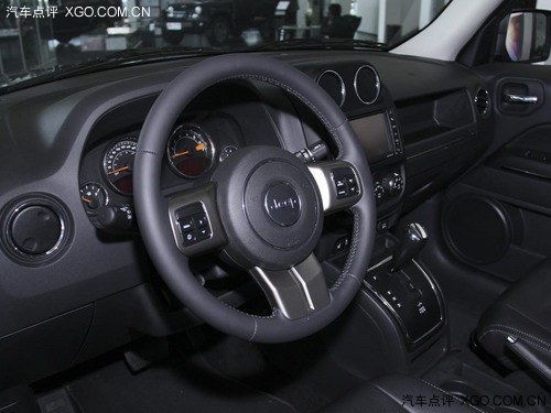 售22.99-27.69萬 2014款Jeep自由客上市