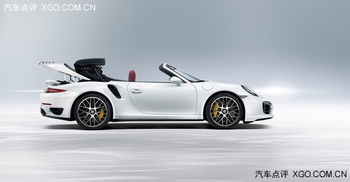 保時捷911 turbo S官圖