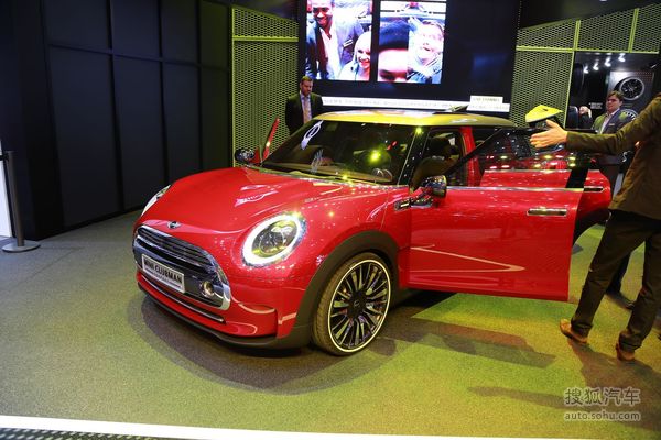 MINI CLUBMAN概念車日內(nèi)瓦車展實(shí)拍