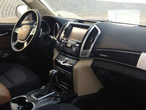 哈弗H9 內飾諜照