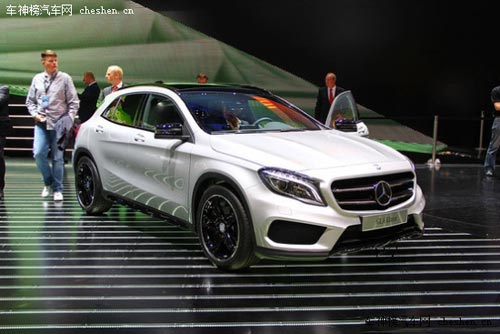 最低或25萬(wàn)起 年內(nèi)上市豪華緊湊SUV盤(pán)點(diǎn) 上市,豪華緊湊SUV,導(dǎo)購(gòu),林肯MKC,新款國(guó)產(chǎn)寶馬X1,奧迪Q3,30,TFSI,奔馳GLA