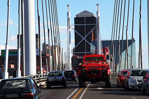 另類和平天使 天價(jià)防彈SUV/裝甲車/警車!