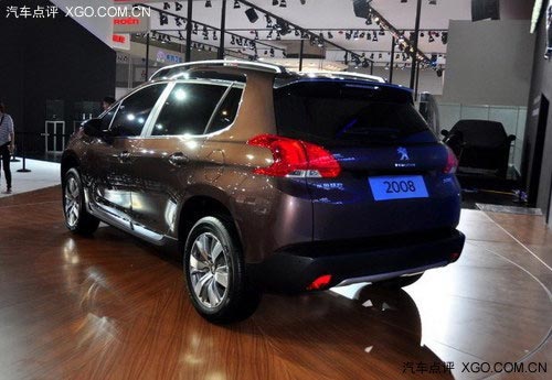 2013廣州車展 東風(fēng)標(biāo)致2008閃耀登場(chǎng)