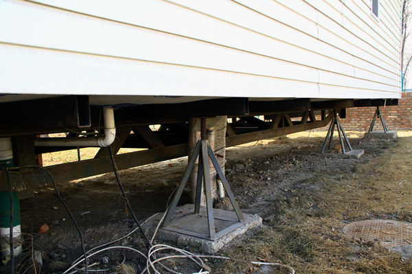 輪上的移動城堡 詳解房車構造及使用方法 輪上的移動城堡 詳解房車構造及使用方法