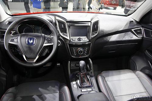 [國(guó)內(nèi)車訊]全新長(zhǎng)安CS75將于4月20日上市