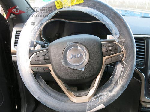 4月北京登場(chǎng) 大切諾基柴油版國(guó)內(nèi)諜照