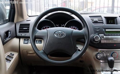 五一小長假自駕游 4款夠氣場四驅(qū)SUV車型推薦 四驅(qū)SUV車型推薦,廣汽豐田,漢蘭達(dá),雷諾,科雷傲,東風(fēng)本田,CR-V,進(jìn)口三菱,歐藍(lán)德,