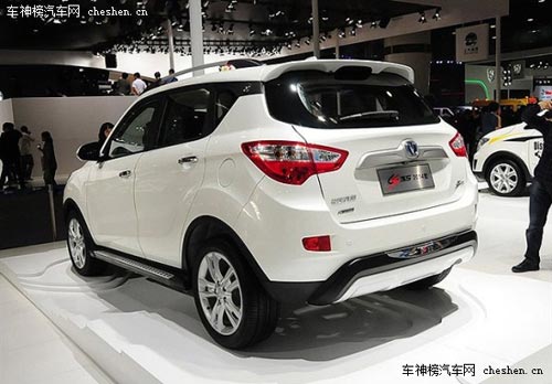 風格各有不同 四款自主個性小型SUV推薦 長安CS35,東風風行,景逸X5,長城,哈弗M4,金杯智尚S30