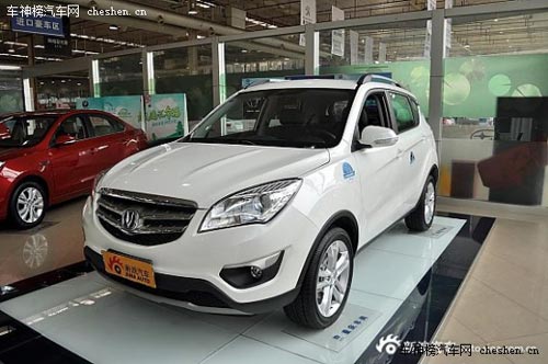 合資還是自主？ 四款熱門小型SUV推薦 福特翼搏,標致2008,長安CS35,奇瑞瑞虎,熱門小型SUV推薦