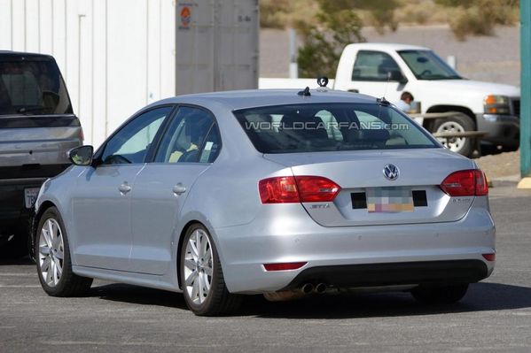 新款Jetta車型諜照 新款Jetta車型諜照