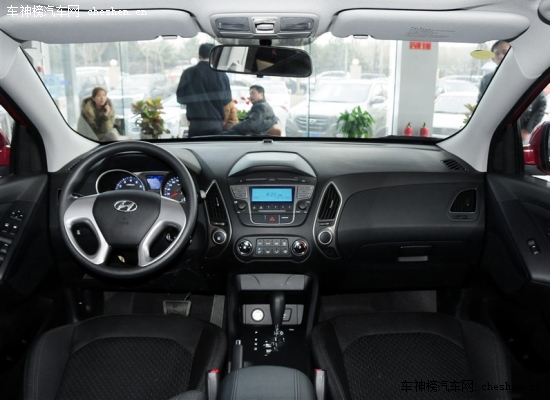 深受喜愛 4款出現(xiàn)率高的合資城市SUV導購 出現(xiàn)率高,城市SUV,導購,2013款大眾途觀,北京現(xiàn)代ix35,福特翼虎,2013款本田CR-V