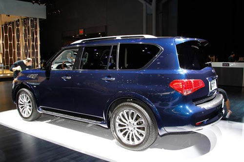 英菲尼迪QX80