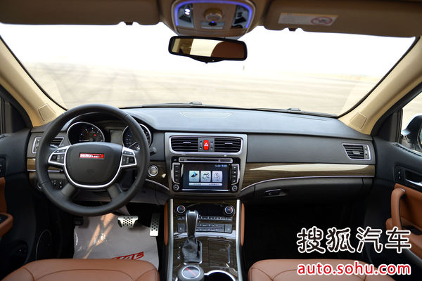 哈弗 H8 實拍 內飾 圖片