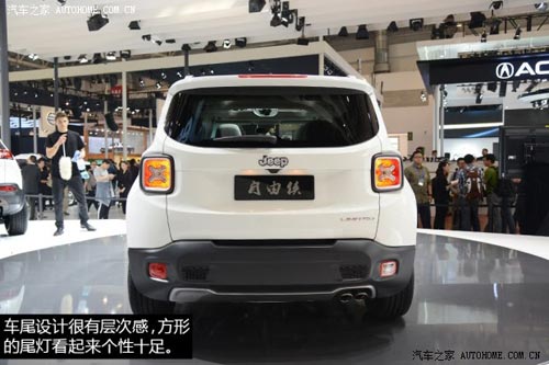 JeepJeep自由俠2015款 基本型