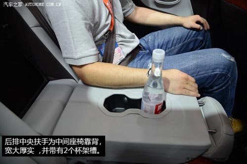 JeepJeep自由俠2015款 基本型