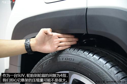 JeepJeep自由俠2015款 基本型