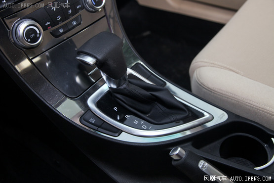 12萬(wàn)內(nèi)配渦輪增壓SUV推薦 低油耗高性能