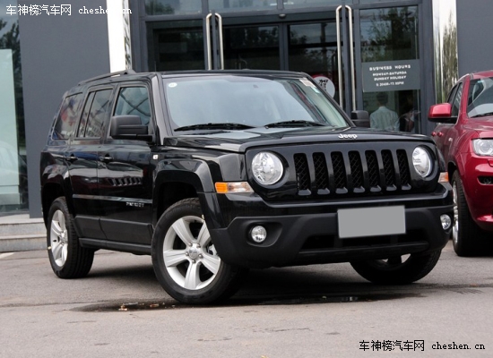 增添男性魅力 25萬(wàn)元級(jí)男人心動(dòng)的SUV導(dǎo)購(gòu) 25萬(wàn)買(mǎi)車(chē),男人買(mǎi)車(chē),帥氣SUV,Jeep,自由客,道奇,酷威,斯巴魯,森林人,日產(chǎn),奇駿