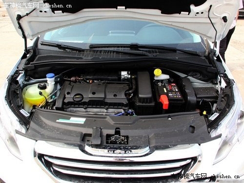 年輕消費者的對象 近期熱門的小型SUV推薦 小型SUV,東風(fēng)標(biāo)致2008,雪佛蘭創(chuàng)酷,別克昂科拉,福特翼博 SUV車型